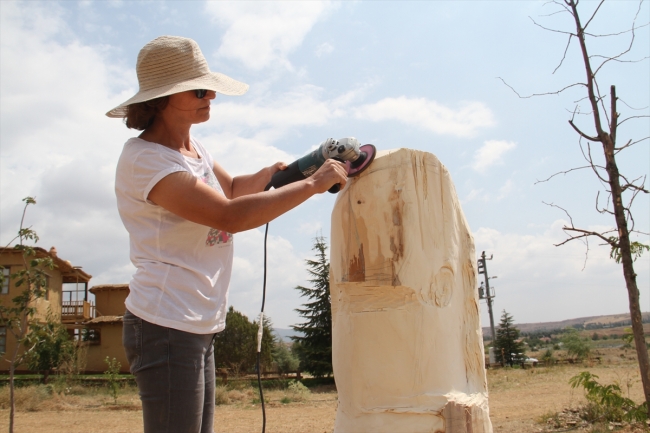 Kadın heykeltıraşlardan "Anadolu Kadınları" çalışması