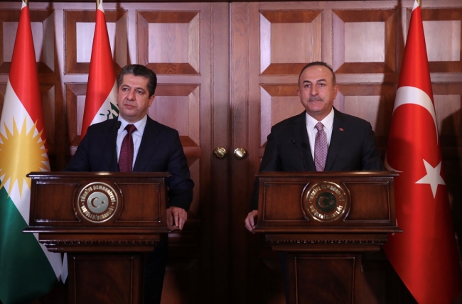 Dışişleri Bakanı Mevlüt Çavuşoğlu ile IKBY Başbakanı Mesrur Barzani / Fotoğraf: AA