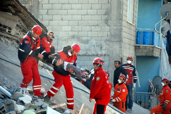 Depremin yıktığı Van yeniden kuruldu