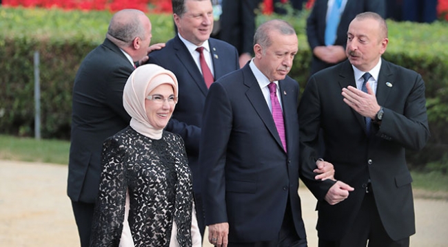Cumhurbaşkanı Erdoğan Macron'la görüştü