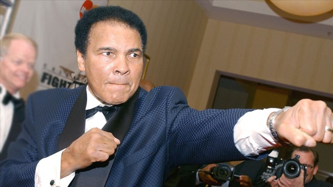 Irkçılıkla mücadeleyle geçen bir hayat: Muhammed Ali