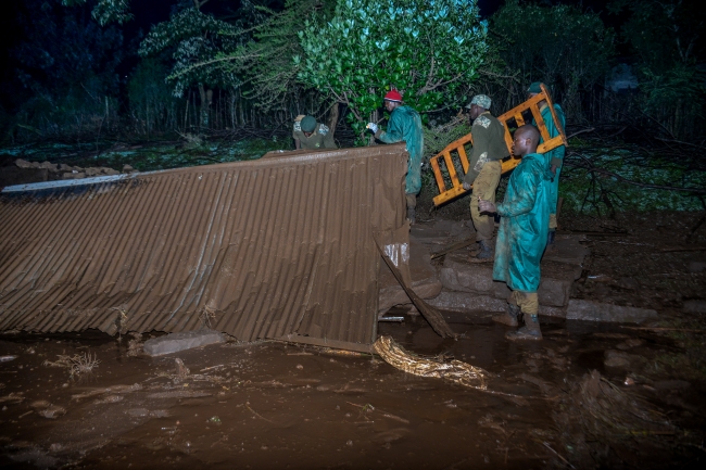 Kenya'da aşırı yağış sonrası baraj kapağı patladı: 27 ölü