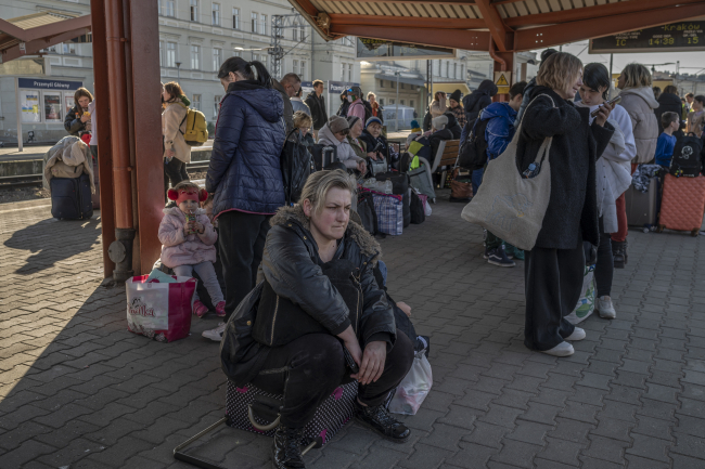 BM: Ukrayna'da en az 953 sivil öldü