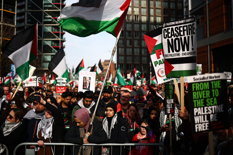 İngiliz akademisyenler: Gazze için yükselen sesler susturulmak isteniyor