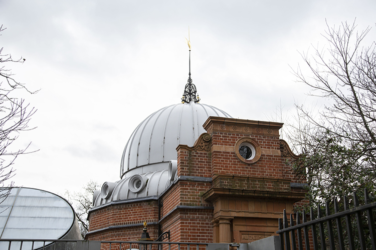 Greenwich Gözlemevinin ilk saat başı sinyallerini yayımlamasının üzerinden 100 yıl geçti