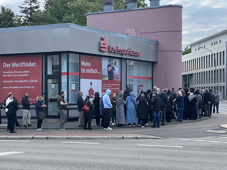 Yurt dışında oy kullananların sayısı 1 milyon 150 bini geçti