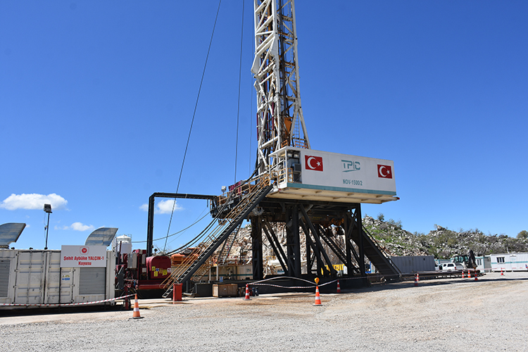 TRT Haber yeni keşfedilen Gabar petrol sahasında