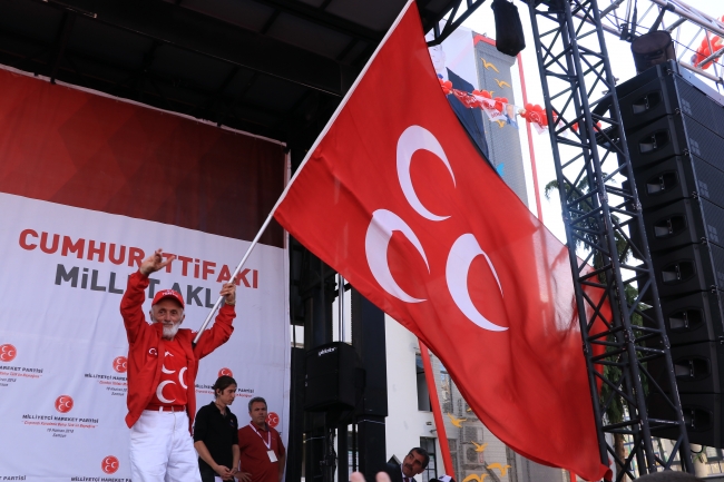 MHP Genel Başkanı Bahçeli'nin tercihi temalı mitingler oldu