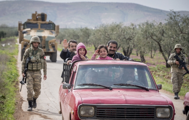 Afrin'de 3 köy daha terör örgütlerinden arındırıldı