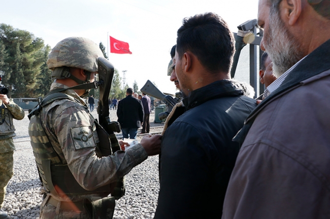 Terörden temizlenen Rasulayn'da eve dönüş başladı