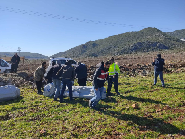 Gaziantep'te 532 köye helikopterle yardım malzemesi ulaştırıldı