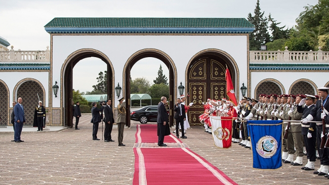 Cumhurbaşkanı Recep Tayyip Erdoğan Afrika turunun son durağı Tunus'ta