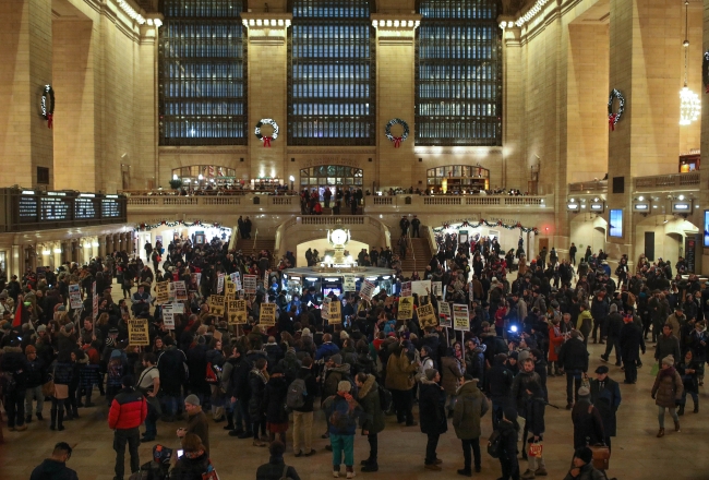 New York'ta yüzlerce kişi Temimi için destek gösterisi yaptı