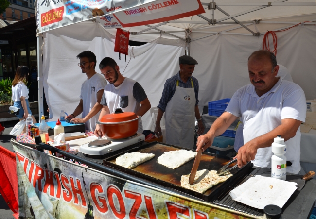 Melbourne'da "Türk Pazar Festivali" renkli görüntülerle başladı