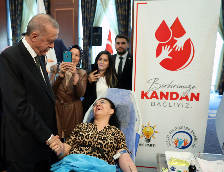 Cumhurbaşkanı Erdoğan, 'Kan Ver Hayat Ver' programına katıldı