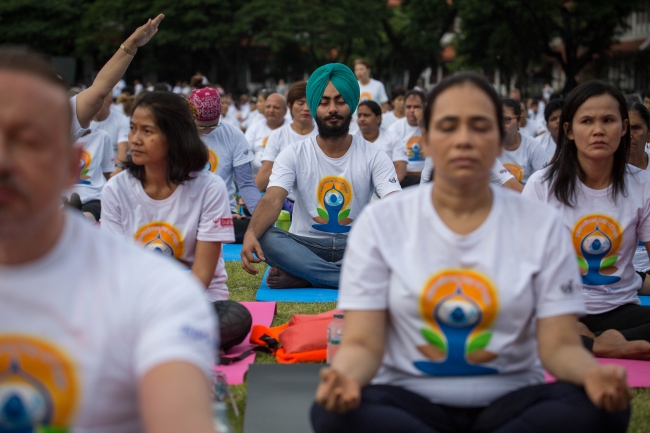 Meditasyon severler etkinliğe akın etti