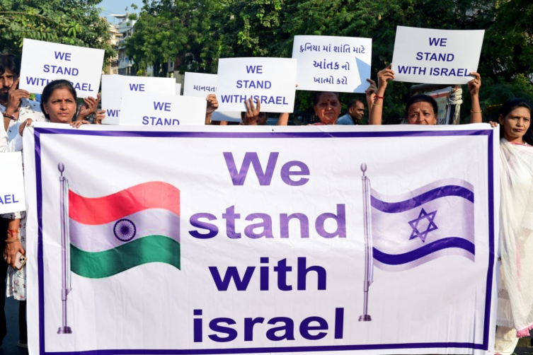 Hindistan'da İsrail destekçisi eylemciler. Fotoğraf: Reuters