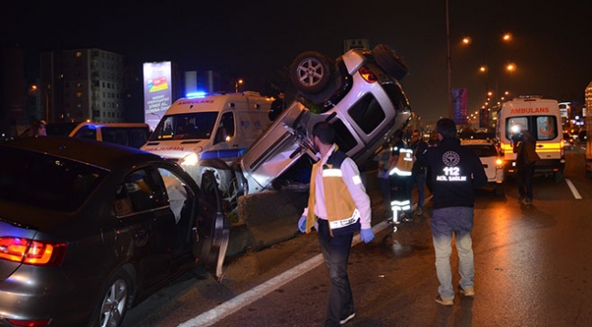 Kadıköy'deki zincirleme kaza trafikte yoğunluğa neden oldu