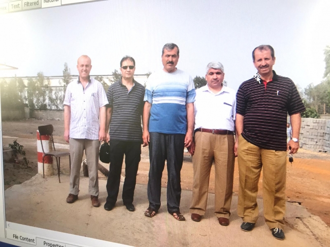 Soruşturma dosyasına giren Kamil Yavuz Malkatan'ın (gözlüklü olan) fotoğrafı. 