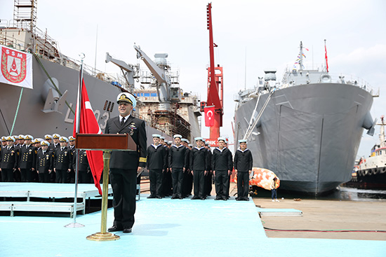 TCG Bayraktar harp gemisi Deniz Kuvvetlerine teslim edildi