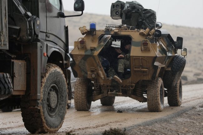 Afrin'deki hilal, İdlib ile Fırat Kalkanı'nı da birleştirdi