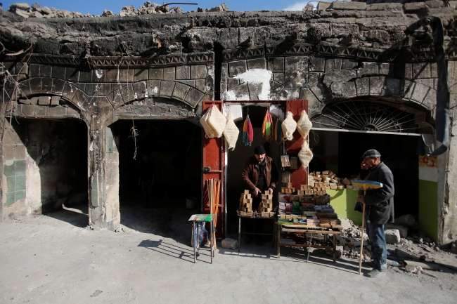 Irak için hangi ülkeden ne kadar yardım teklifi geldi?