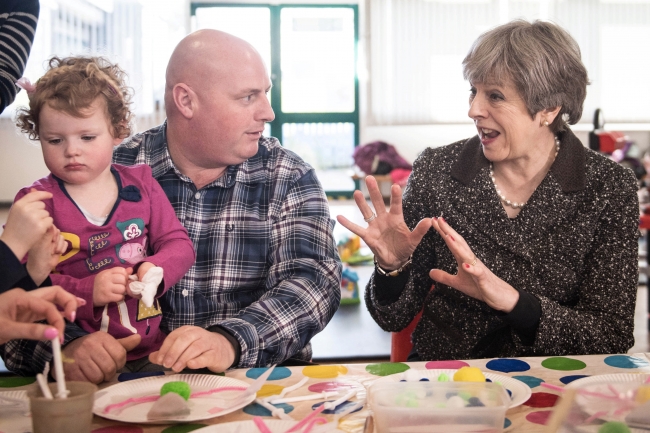 Theresa May: Brexit sonrası İngiltere, birlikte ve güçlü kalacak