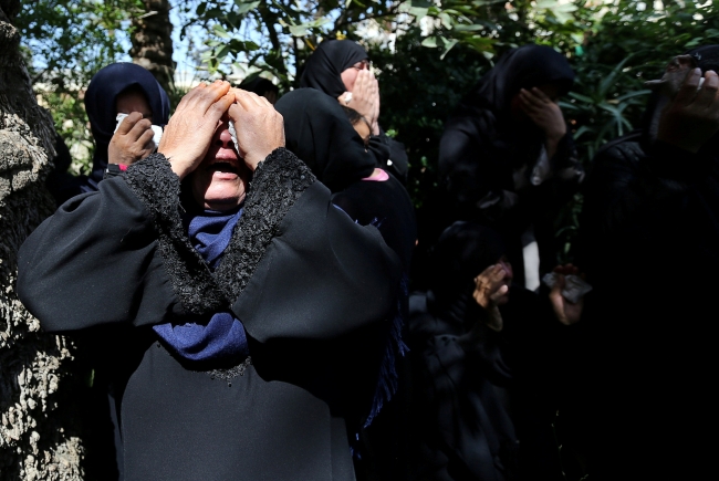 B'Tselem'den İsrail askerlerine çağrı: Ateş emrine uymayın