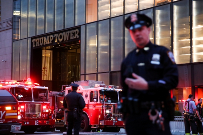 New York'ta Trump Tower'da yangın: 1 ölü, 4 yaralı