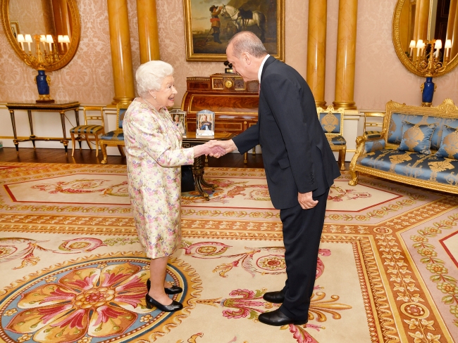 Cumhurbaşkanı Erdoğan, İngiltere Başbakanı May ile görüşecek