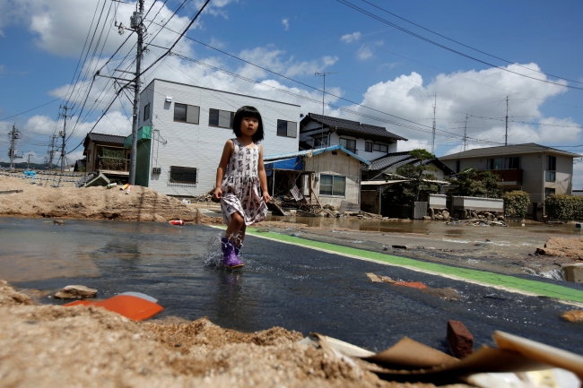 Japonya'da sel ve toprak kaymalarında bilanço ağırlaşıyor: 156 ölü