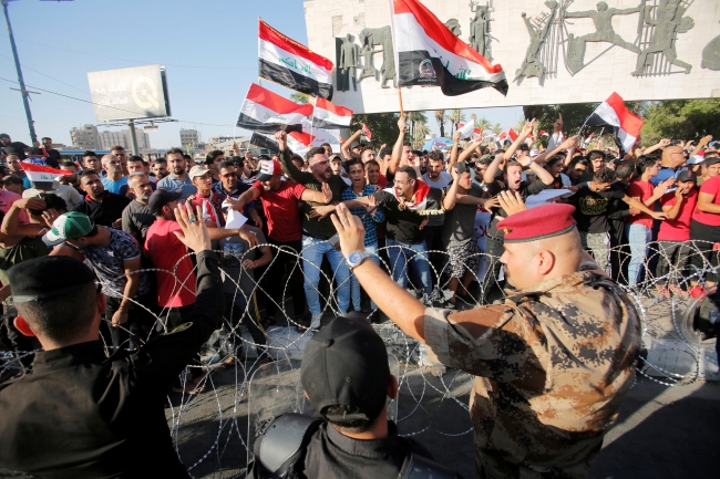 Irak'ta protesto gösterilerinde 1 kişi daha hayatını kaybetti