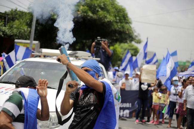 Nikaragua lideri Ortega'dan hükümet karşıtı protestolara rest