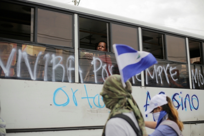 Nikaragua lideri Ortega'dan hükümet karşıtı protestolara rest