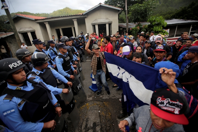 Honduras'tan ABD'ye göçmen akını sürüyor