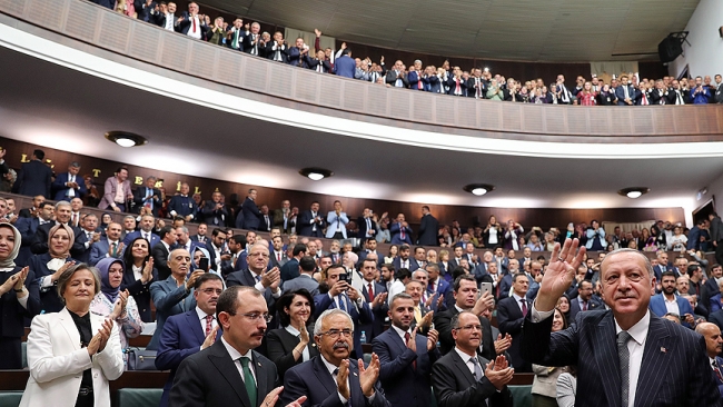 Cumhurbaşkanı Erdoğan: Dalgalanma dönemini yavaş yavaş geride bırakıyoruz