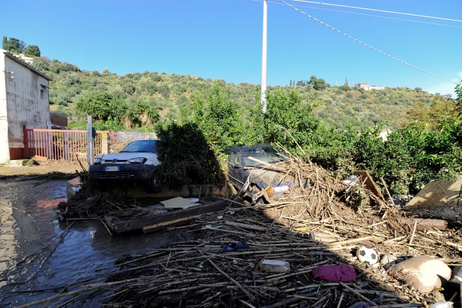 İtalya'daki sel felaketinde ölenlerin sayısı 29'a yükseldi