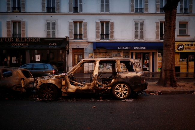 Paris'teki gösterilerin faturası 3 ila 4 milyon euro