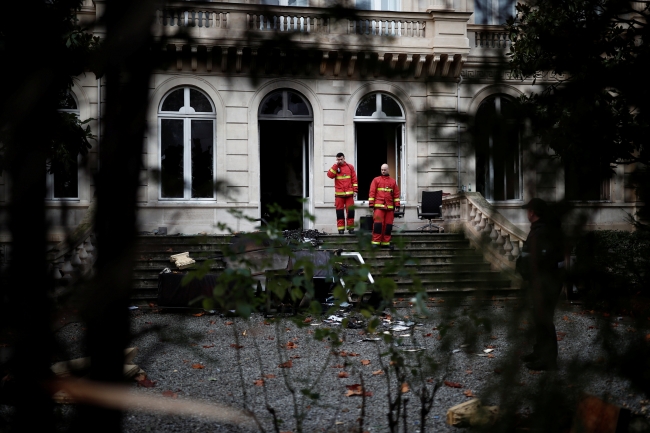 Paris'teki gösterilerin faturası 3 ila 4 milyon euro