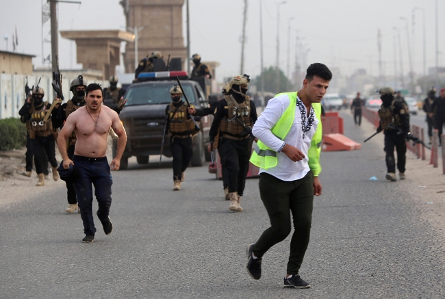 Irak'ın Basra kentinde "Sarı Yelekliler" gösterisinde bir kişi öldü