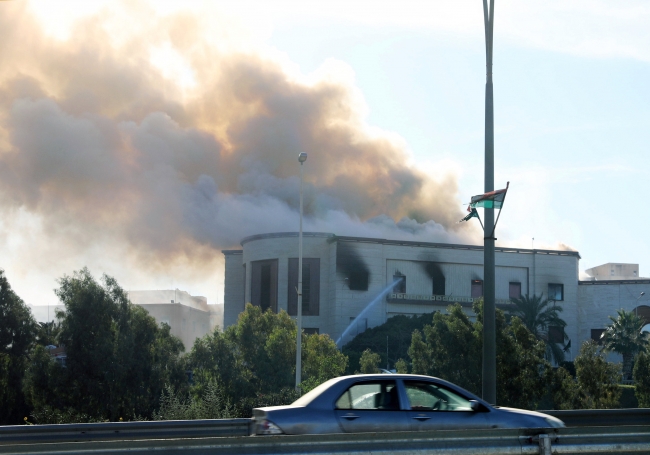 Libya Dışişleri Bakanlığına intihar saldırısı