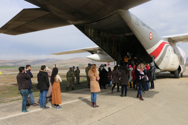 Siirt'te komandolar dualarla Afrin'e uğurlandı