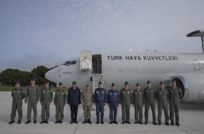 Genelkurmay Başkanı Akar'dan Afrin üzerinden Kardak mesajı