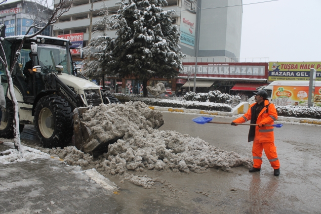 Doğu Anadolu kara kışa teslim oldu