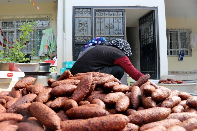 Hataylı annelerden Mehmetçiğe destek