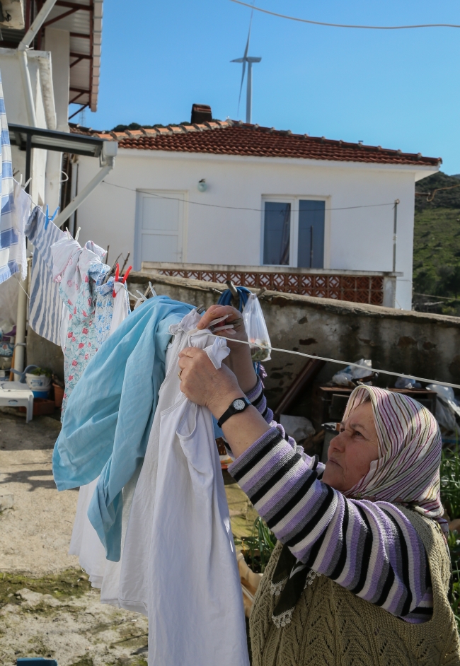 Mahalle sakinlerinin elektrik faturasını, enerji şirketi ödüyor