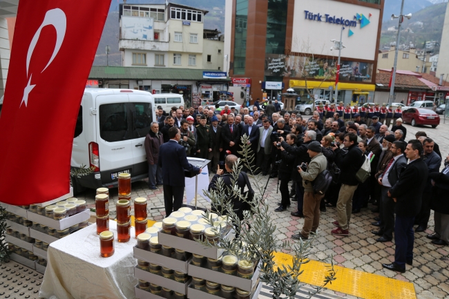 Artvin'den Afrin'e ballı destek