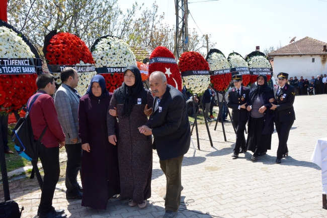 Şehit Uzman Çavuş Semih Şahin son yolculuğuna uğurlandı