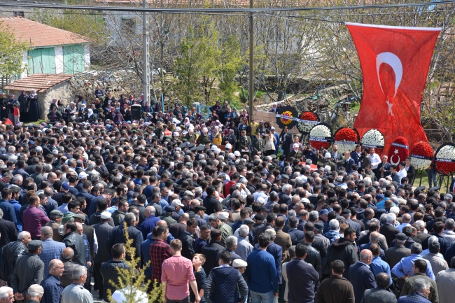 Şehit Uzman Çavuş Semih Şahin son yolculuğuna uğurlandı