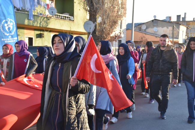 Türkiye, 57. Alay'a vefa için yürüdü